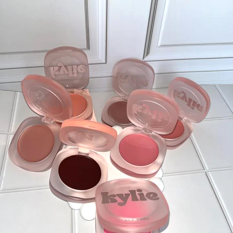 Hot Brand Kylie Multi‑Use Crea - Beauty Makeup Brands recension och pris