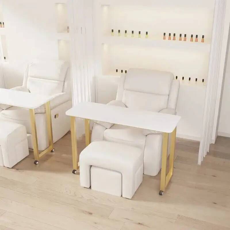 Trendy Designer Nail Tables Pe - Makeup Beauty Lounge recension och pris
