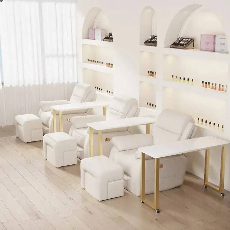 Trendy Designer Nail Tables Pe - Makeup Beauty Lounge recension och pris